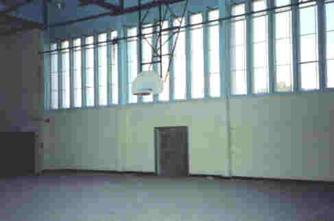 Royal Oaks gym - photo by Tyvin Rich, 1994